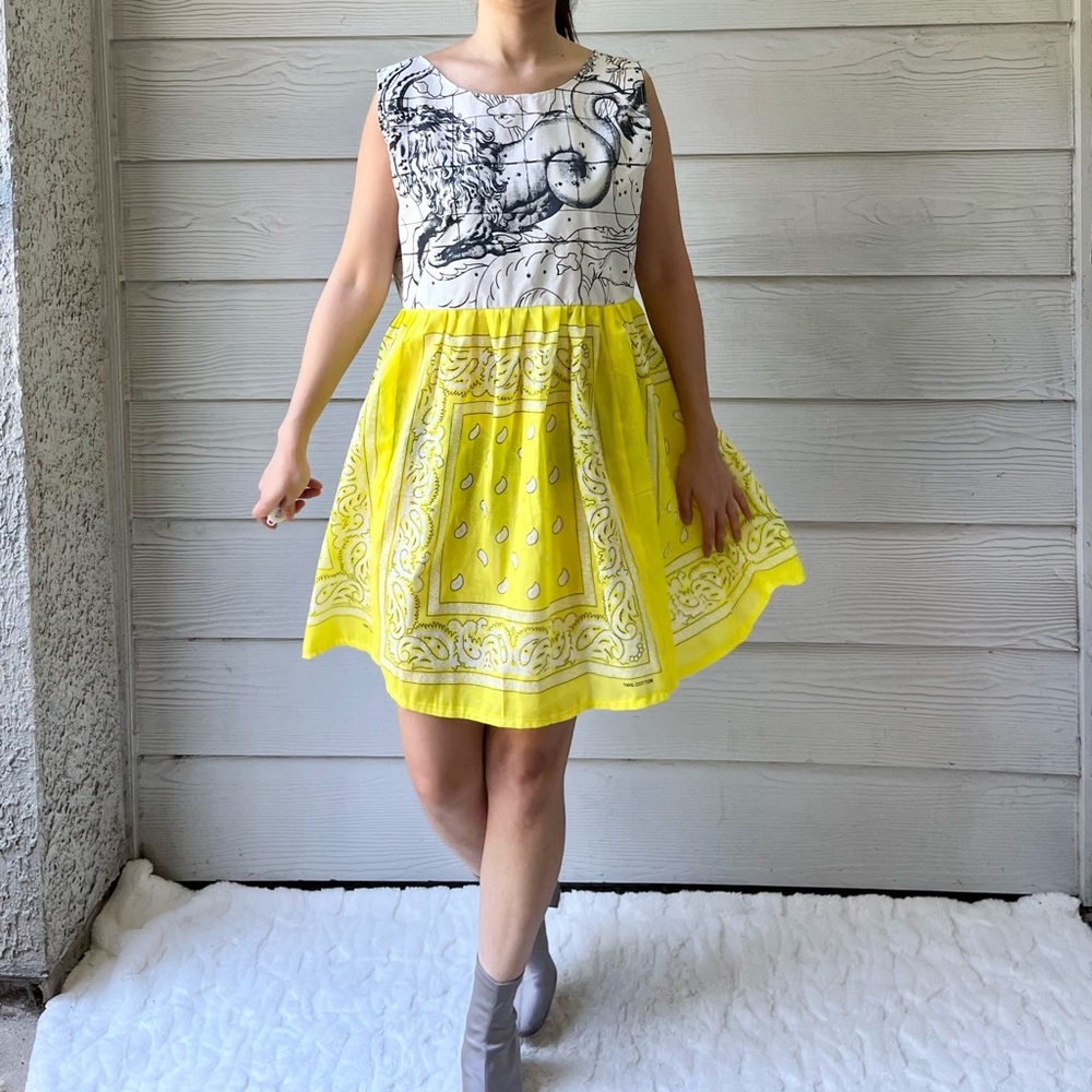 Vintage Fabric | Handmade Myth The Astrological Star Signs Dress SKU 08171 - Picture 9 of 14